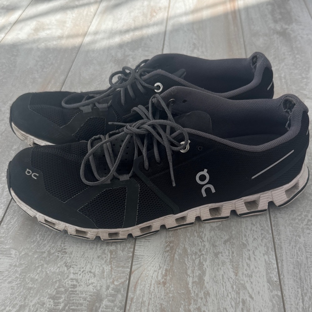 On Running Cloud Women's Running Shoes in Black size W10‎ - Picture 3 of 10